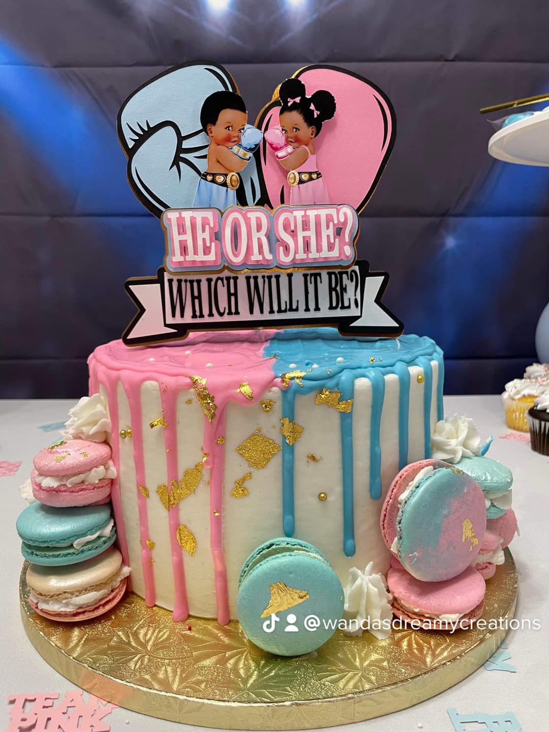 He or She Boxing Cake Topper